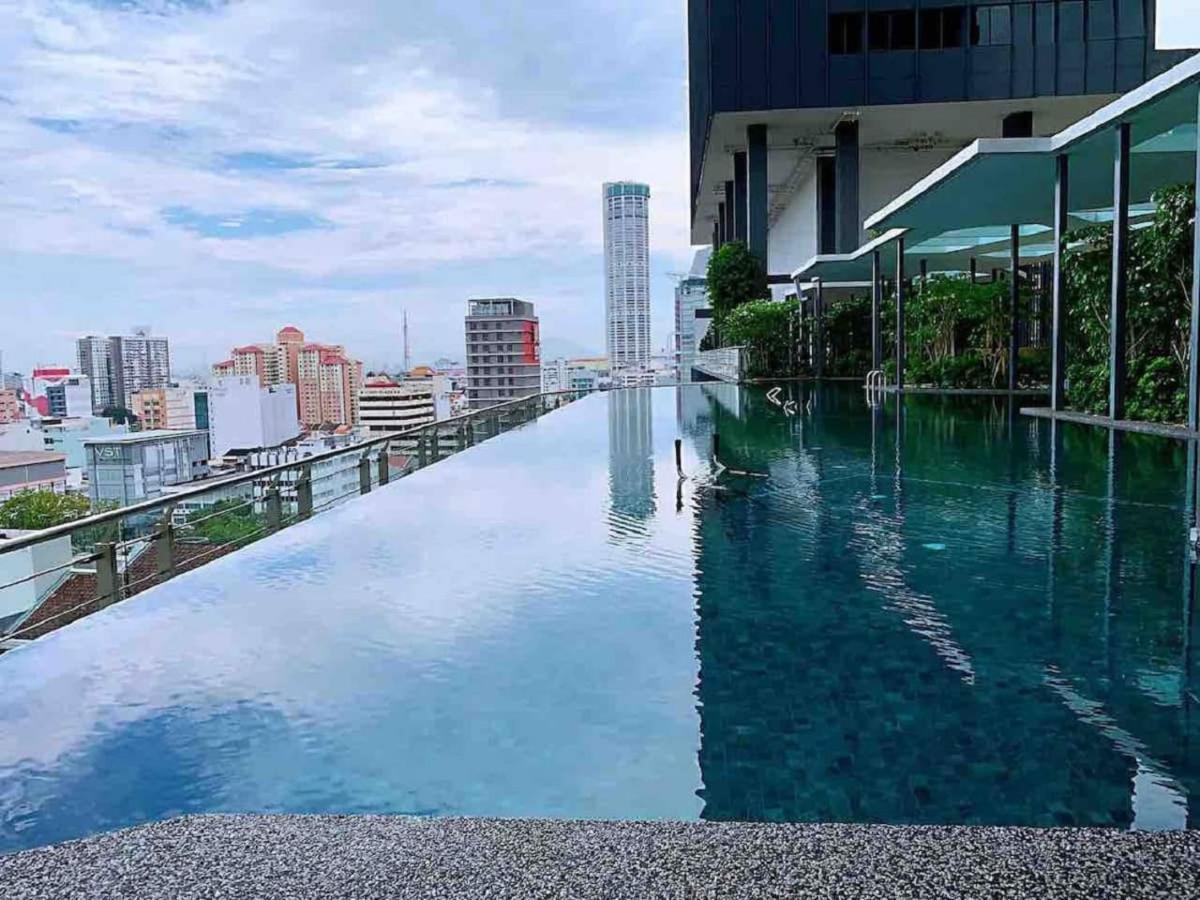 City View High Floor Family & Netflix Tropicana 218 Macalister George Town Exterior photo
